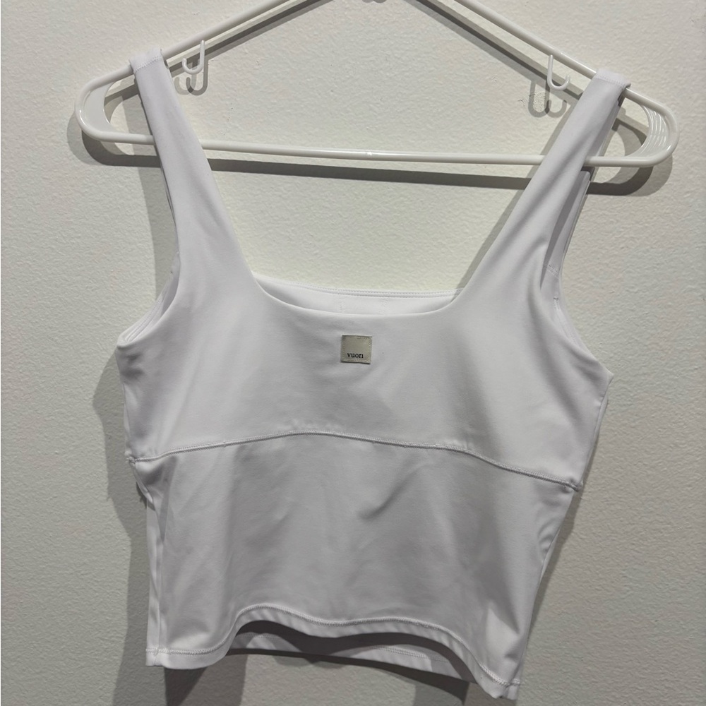 Vuori Alltheform Tank Size Small - Picture 2 of 4